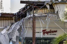 https://www.reviewjournal.com/wp-content/uploads/2024/05/19138029_web1_TROPICANA-DEMO-MAY03-24-003.jpg https://www.reviewjournal.com/wp-content/uploads/2024/05/19138029_web1_TROPICANA-DEMO-MAY03-24-003.jpg